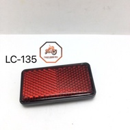 LC-135 V2-V3 Rear Fender Reflector