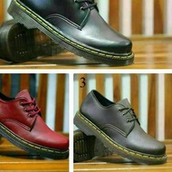 DR. MARTENS Docmart DR SHOES. Martens DR MARTENS LOW BOOTS CASUAL MEN