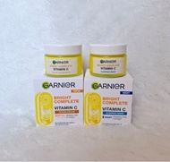 GARNIER KRIM SIANG 50ml DAN MALAM 50ml