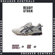 SNEAKER CENTRAL Kahana 8 'Light Grey LOCAL