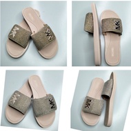 On-hand Mk slides for women