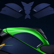 แผ่นกันลื่นถังน้ำมันสำหรับ ZX10R ZX10RR Ninja ZX-10R ZX-10RR ปี 2011-2025 ยางกันลื่นสีดำเฉพาะรุ่น ZX