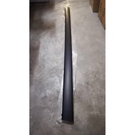 BMW E34 5 SERIES REAR BUMPER CENTER LINING PROTECTOR