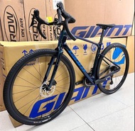 Giant 2022 Revolt Advanced 2 Gravel Bike