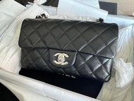 全新真品 CHANEL 香奈兒 大mini cf 20 A69900 銀釦配黑色羊皮 全新全配