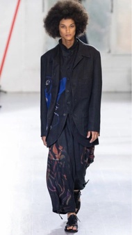山本耀司 X 朝倉優佳 高級亞麻布 時裝表演氣球褲 Japan Drkshdw Fashion Yohji Yamamoto Yuuka Asakura collab Fashion Show Art