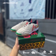 Ortuseight JOGOSALA POM PURIST X THXNSMN FUTSAL Shoes