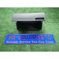 Toyota Wish Center Box & AirCond Vent Passenger Side 2003-2008