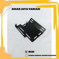 MESIN Xmax 250 ENGINE MOTOR COVER BRACKET XMAX 250. ENGINE COVER BRACKET