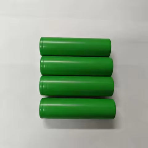🛒 3.7V 2500mah 18650 Battery For Samsung 25R INR 18650 20A Li-ion Battery Replacement External Batte