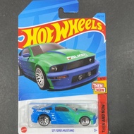 Hotwheels ‘07 Ford Mustang