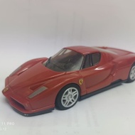 Ferrari Enzo Shell scale 1:38 Red