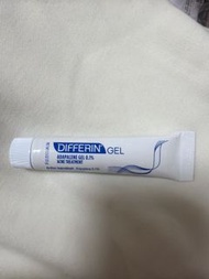 Differin gel 一支已到期 一支快到期