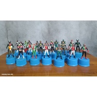 KURTA FIGURE BOOTTLE CAP KAMEN RIDER - FIGURE BOTTLE CAP KAMEN RIDER ORIGINAL BANDAI