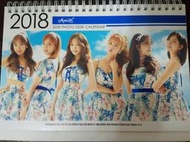 現貨，韓國最新！！Apink 全體 2018 到 2019 年 橫式桌曆 寫真桌曆 年曆 月曆，正反面24張圖案皆不同