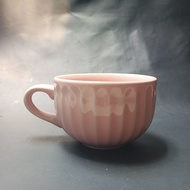 Gelas Cangkir Mug gagang dengan pola garis cangkir beserta pisin nya