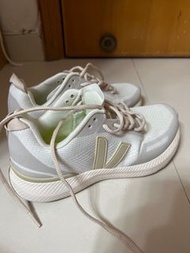 Veja 波鞋