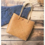 MENGKUANG HAND BAG WOVEN HANDCRAFTED / BEG MENGKUANG ANYAMAN TANGAN (MBP01/MBP02)