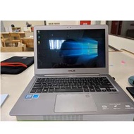 ASUS 華碩 ux330ua i5-7200u 8g ram  512g ssd ultrabook 1.2kg Up to 12 Hours web browsing  the Previous generation of ux331ua 參考 筆電 i5 i7 i3 cpu 記憶體