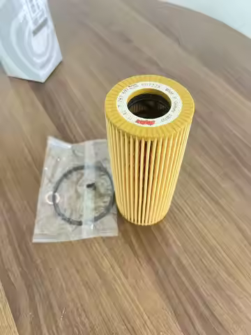 Oil Filter For BMW 1 3 5 7 X3 120d 318d 745dE90 E46 E91 E81 E87 E60 E61 E65 E66 Diesel 320d 520d 2.0