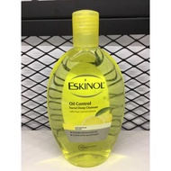 Eskinol Oil Control Facial Deep Cleanser with Pure Lemon Extract 225ml