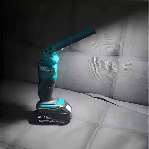 2026🥇🥇 ️Makita DML801 18V LXT rechargeable work light folding desk lamp LED flashlight is only used 