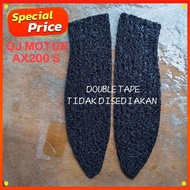 QJ MOTOR AX200 S CARPET FOOT REST CARPET (BLACK)