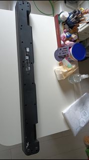 黑色電腦機箱+sony sound bar