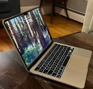 Apple MacBook Air 13” M2 - 16GB RAM / 256GB SSD- Silver