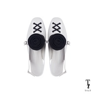 TandT - WHITE BALLARINA ROSE FAUX LEATHER FLATS รองเท้าส้นเตี้ยรัดส้น ทรงบัลเล่ หนังเทียม-พีวีซี ตกแต่งเชือกไขว้และดอกกุหลาบ (กุหลาบสามารถถอดออกได้)