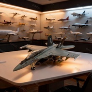[F/A-18 Super Hornet] 1: 72 High Precision F18 Fighter Bumblebee F14 My Neighbor Tomcat Fighter F22 