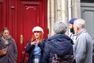 ทัวร์เดินชมสถานที่ท่องเที่ยวตามรอยซีรีส์ Emily in Paris ในฝรั่งเศส