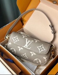 LV Wallet on Chain Ivy 大象灰（專門店購入）