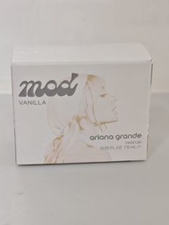 Ariana Grande ✅️ MOD Vanilla Eau de Parfum  迷你香水 mini perfume 7.5ml (Warm & Spicy) 全新未開封女士迷你香水