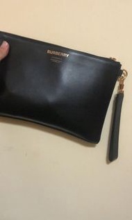 Burberry Men’s clutch bag (90%new)