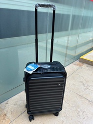 出口款前開蓋20吋可擴展行李箱 20 inch expandable luggage 54 x 35 x 23 cm （日本hinomoto 靜音輪）