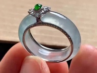 冰種翡翠天然翡翠A玉班指披指指環 • 18k金高冰種翡翠戒指