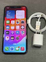 IPhone  11  Pro  太空灰   256g   5.8吋   (IOS:17.2.1）單機無盒裝、 配件無耳機、原屏、原彩顯示、IMEI及序號都正常、外觀漂亮無損傷、 完整如新、無重摔無故障無泡水。所有功能正常、效能順暢、 已貼滿版保護貼。 電池健康度🔋100%（已更換全新純鈷電芯、可顯示健康度。）