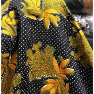 E602 - Soft canvas with floral pattern (2.3m x 1.1m), no stretch - Little border - SMALL SIZE
