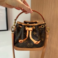 LV路易威登Nano Noé老花小水桶包