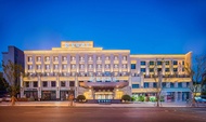 Starway Hotel (Nanchong Yingshan Fuxing Road Branch)