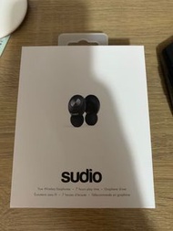 Sudio tolv  wireless 耳機黑色