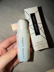 Fenty Beauty glow skinstick 修容棒