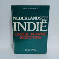 Buku Nederlandsch Indie onder Japanse Bezetting 1942-1945 by Brugmans