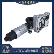 Suitable for Benz M271 Engine Oil Filter Oil Radiator2711801410 2711801010