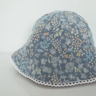 手工製作雙面粉藍碎花/ 拼布灰藍防風防曬帽子 適合嬰兒小孩成人