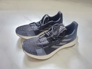 Adidas Pulseboost HD 運動鞋