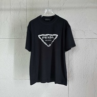 T-Shirt Bercetak Uniseks PRADA, T-Shirt Longgar, T-Shirt Perniagaan, T-Shirt Bergaya, Gaya Selebriti