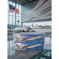 Malaysia Airline MAS Airbus A330-900 9M-MTC Negaraku  Liverly 1/200 Display model Kapal Terbang Prem