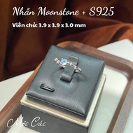 Moonstone ring with S925 silver frame